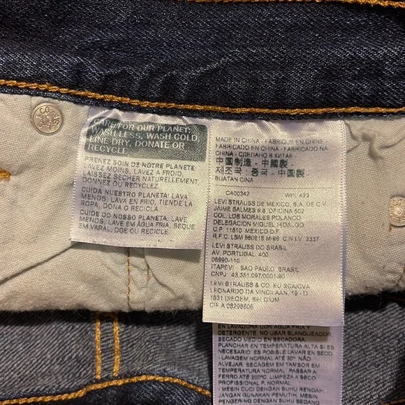 Levi’s 501 High-Rise Denim Shorts - Picture 7 of 13